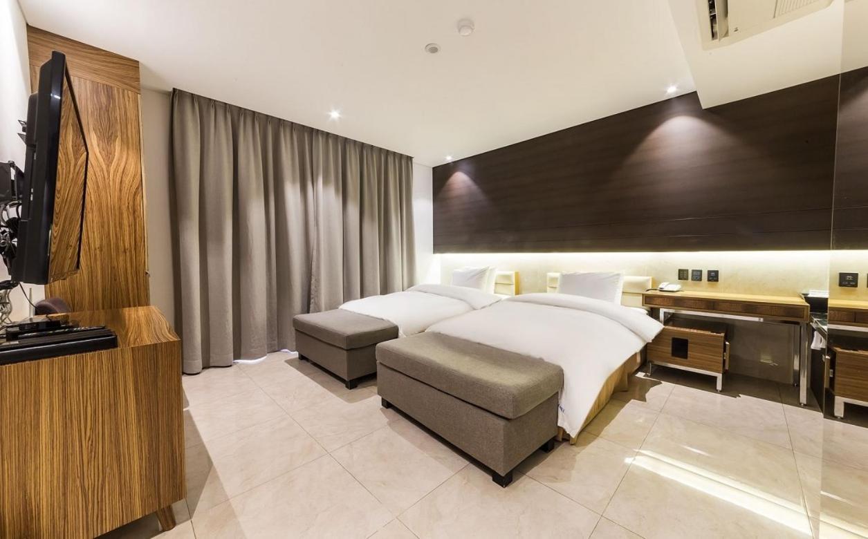 Incheon International Airport Golden Boutique Hotel Buitenkant foto